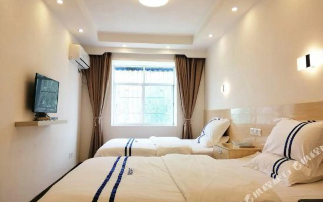 San Yi Apartment