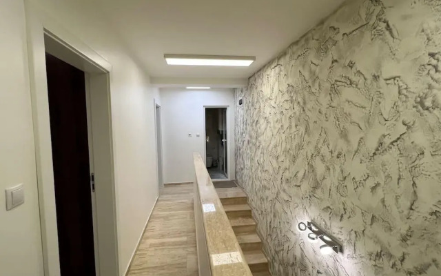 Luxurious Beach House With Wi-fi and Parking
