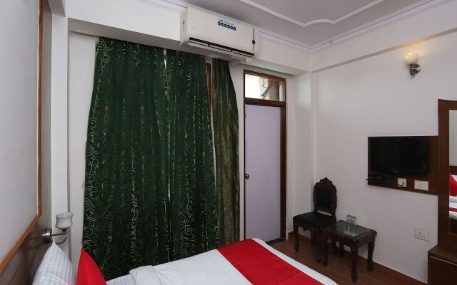 Oyo Flagship 23607 Kailash Residency