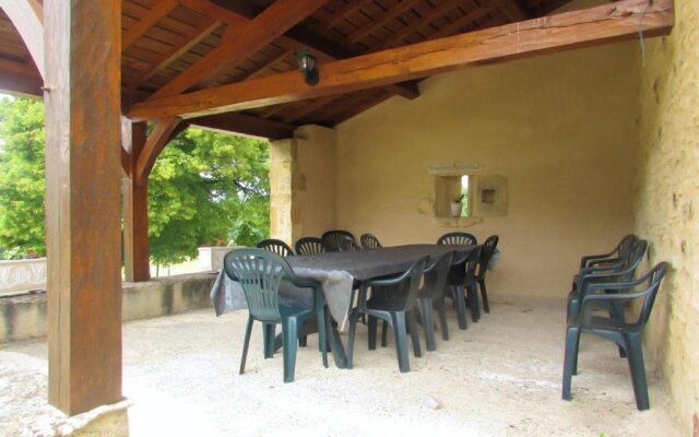 Holiday Home Montpazier
