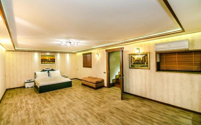 Bakı şəhəri Neftciler prospekti 12/11