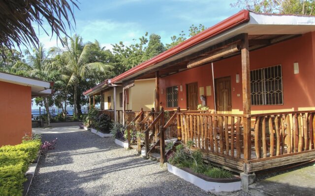 Isla Hayahay Beach Resort And Restaurant