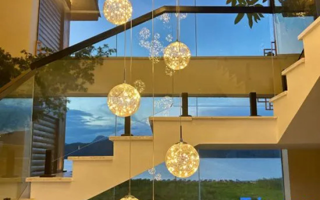 Lugu Lake Guantang Yixi Yishe Lake View Holiday Homestay