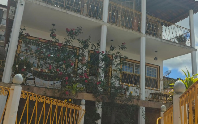 Hotel Montanhas De Minas