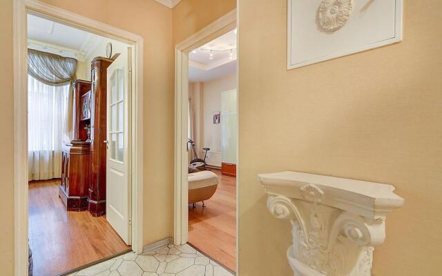 Апартаменты «Spb2day на Восстания 42»