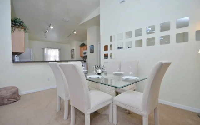 5-Bedroom Villa in Davenport 193RWC