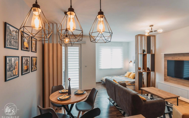 Sunrise Luxury Apartment