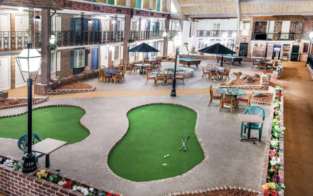 Howard Johnson Burlington