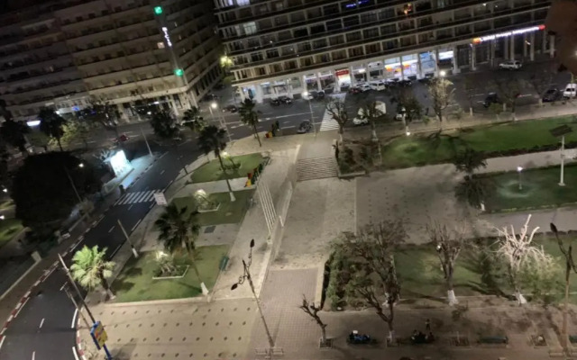 CHEZ RIMA // Studio très chaleureux F1 // Très bien situé