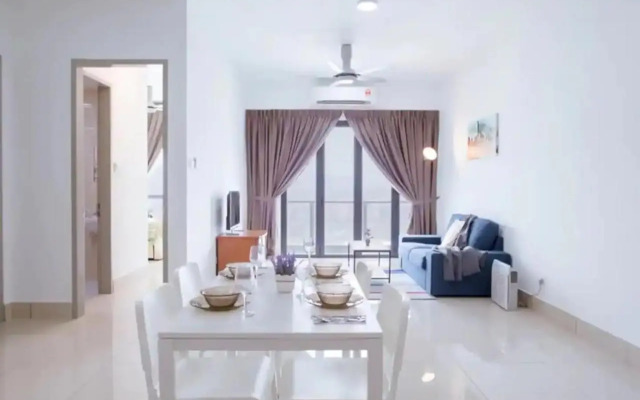 A Stylish 2BR One Residence near Sunway Velocity