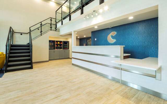Comfort Inn and Suites
