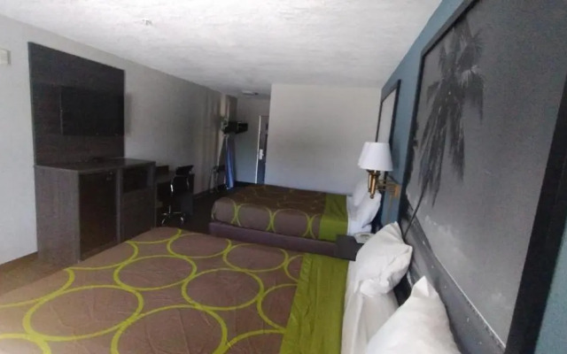 Super 8 Dania/fort Lauderdale
