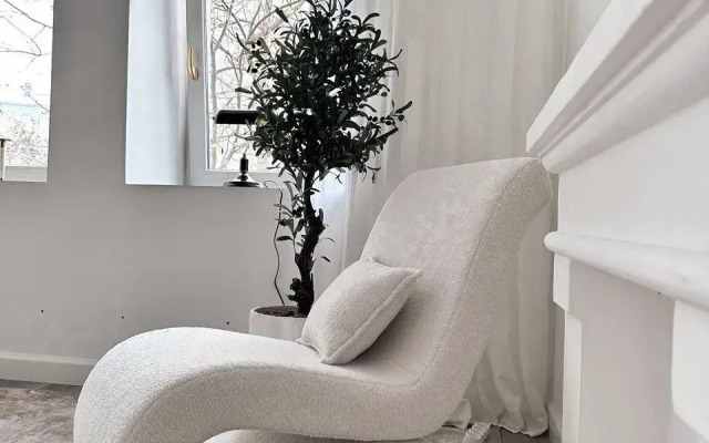 Parisian Chic Studio in Moscow