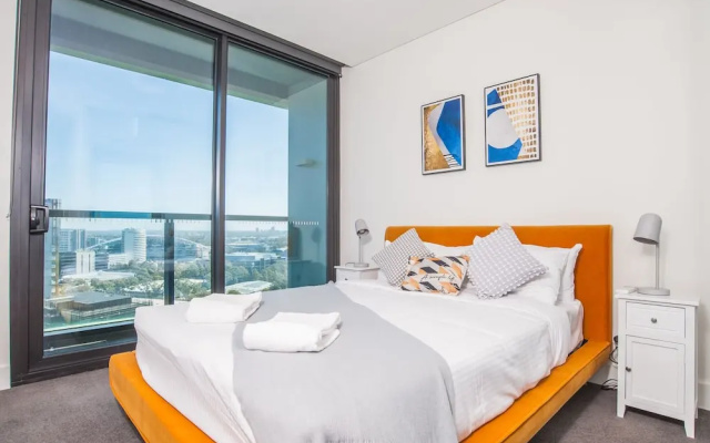 Luxury 2bed2bath APT @opaltower +view – Guest Rooms – Sydney
