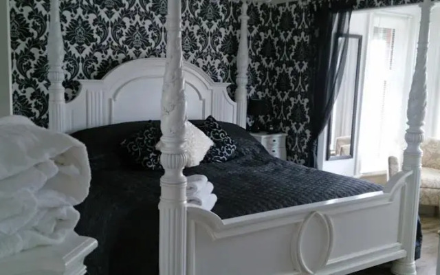 Hilton House Bed and Breakfast