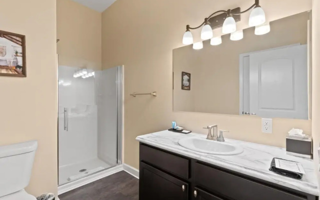 Deluxe 2 Bedroom Villa Lake View