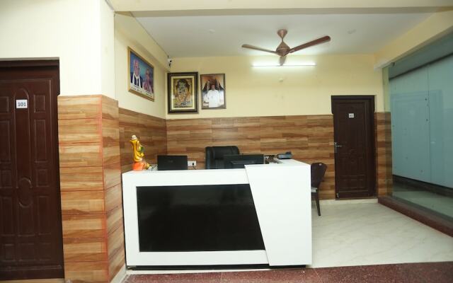 Santosh Residency by OYO Rooms