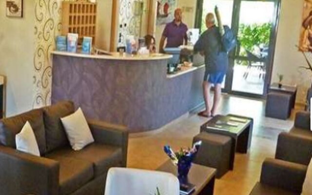 Hotel Eleana