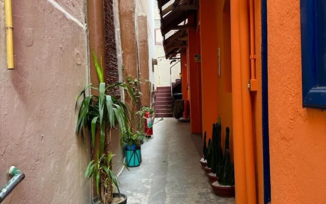 Pinheiros Hostel e Food
