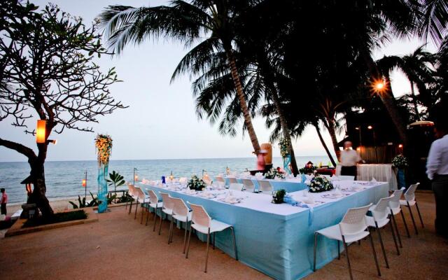 Thai House Beach Resort