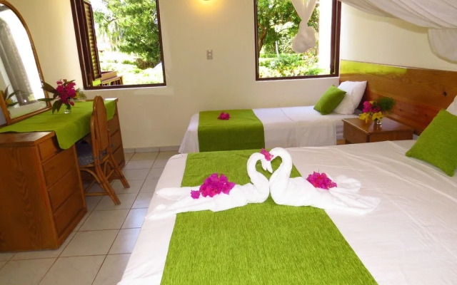 El Pelicano Apart-Hotel