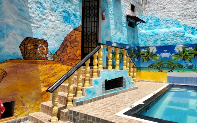 Hotel Plaza Confort Inn