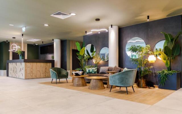 Amazonia Apartments