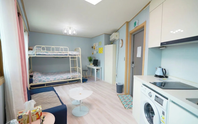 Sweet Stay at Joy's