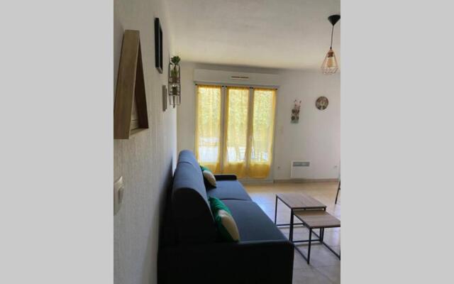 Charmant Studio avec Jardin proche Odysseum