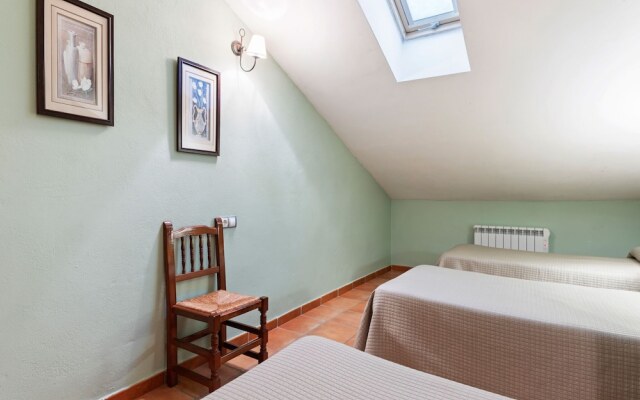 Elegant Apartment in Sierra de Gúdar With Fireplace