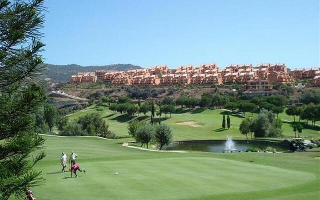 Golf & Beach .Apto 2 Bedroom Santa Maria Golf Marbella