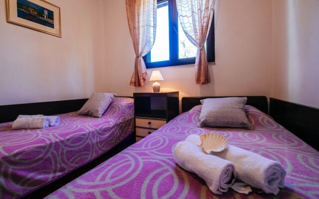 Holiday Home Malinina