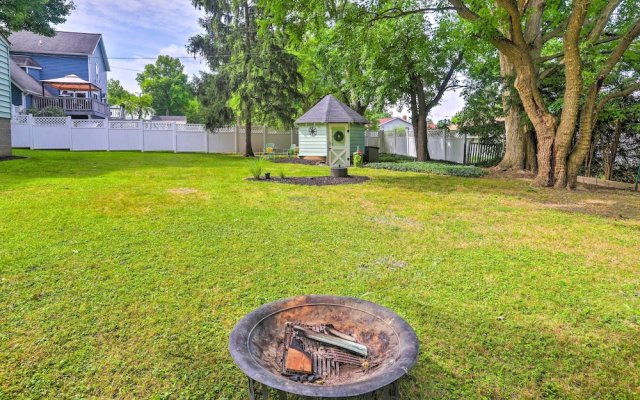 Bright Home w/ Outdoor Space < 10 Mi to Dtwn!