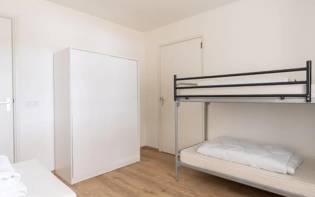 Luxurious 20-person Apartment on Ameland