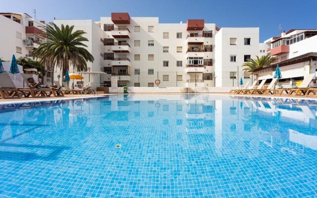 194 TINERFE Sunshine Holiday Home by Sunkeyrents