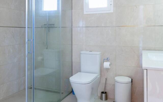 15-Modern Apartment in Higueron, Fuengirola!