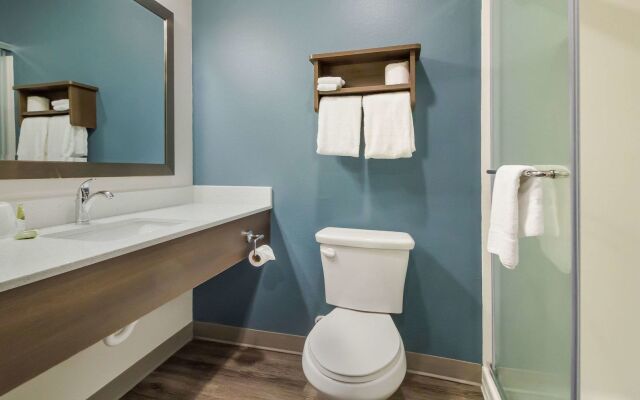 WoodSpring Suites Lake Jackson