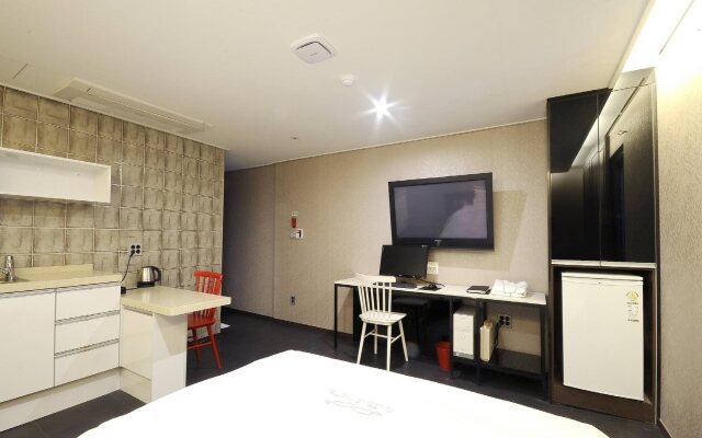 Queens Hotel