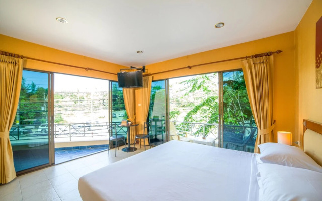 Oyo 1037 Kamala Phuket Guesthouse