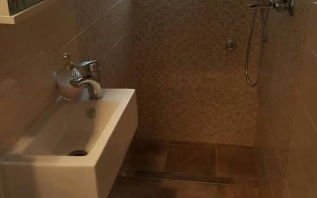 Rooms Milena - Triple Room With External Private Bathroom