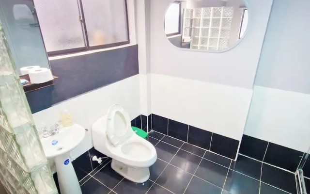 PROMO 18 BDRM Building, Pool+ 5Jacuzzis at Poblado
