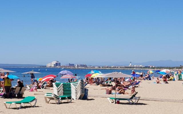 Apart-rent Apartamento Francesc Macia 2A