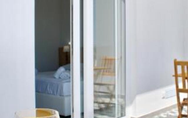 Top City Hostel & Suits
