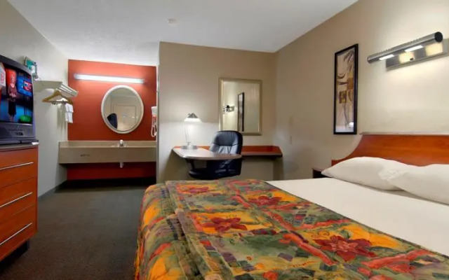 Red Roof Inn Findlay