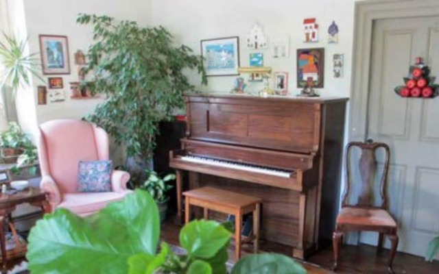 1786 The Limestone Inn Bed & Breakfast