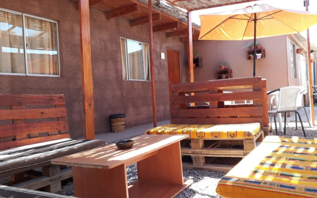 Hostal Open House