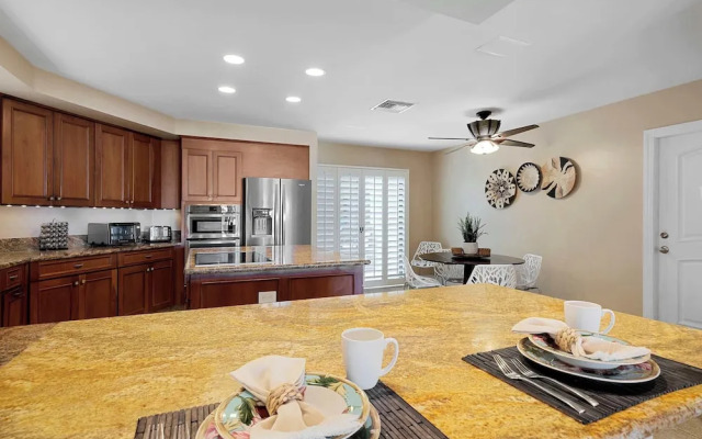 Hale Nene Pool, Hot Tub & Ocean Views!