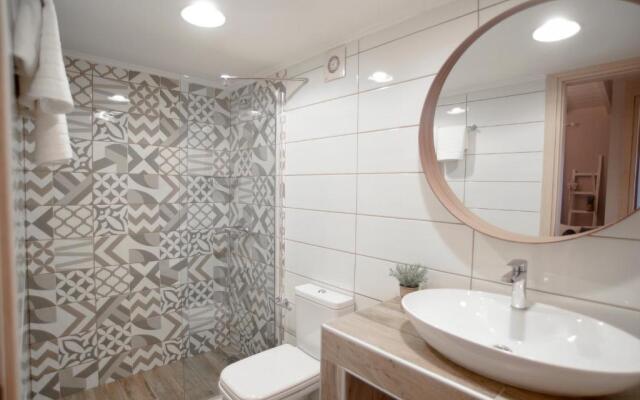 Stavros boutique apartments