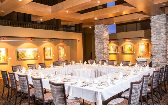 Sawridge Inn & Conference Centre Edmonton South