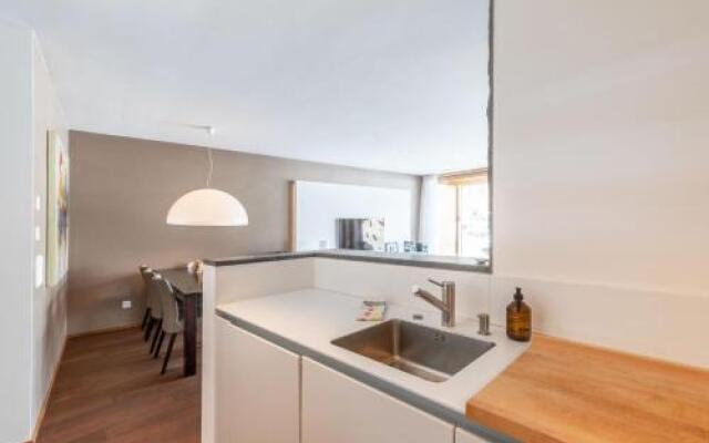 Edelweiss Mountain Suites 04-01